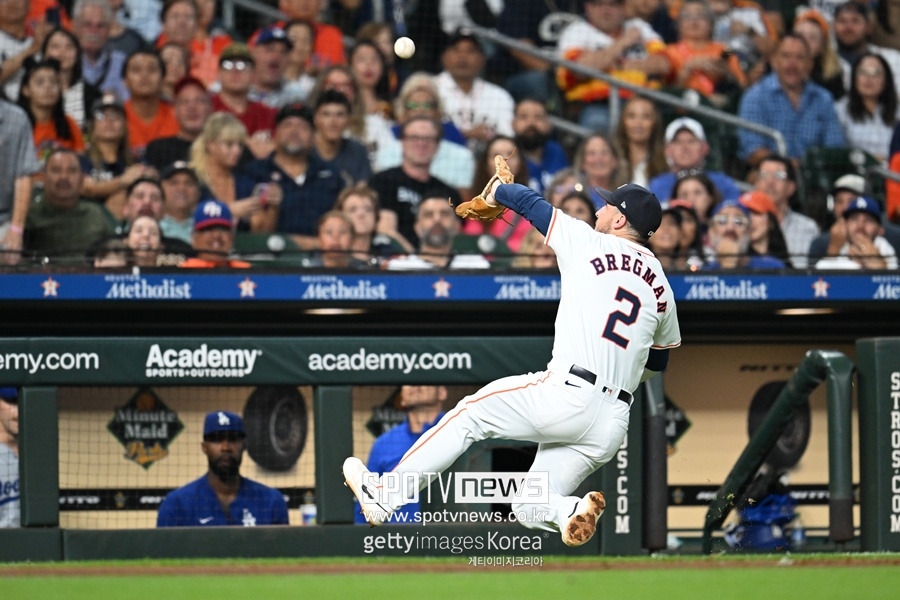 ▲ 공격말고도 팀 승리에 기여할 게 많은 선수다. 지금 남아있는 FA(자유계약선수) 중에선 최대어라 평가받는다