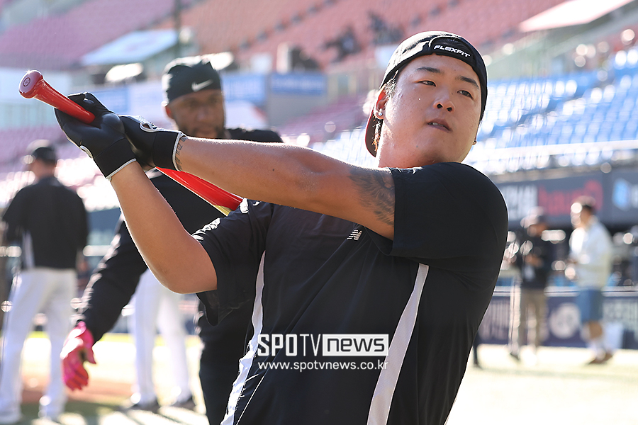 ▲ kt는 팀의 프랜차이즈 스타로 클 수 있는 강백호 잔류를 위해 총력을 다할 전망이지만, 여러 가지 시나리오를 앞둔 강백호 측이 어떤 반응을 보일지는 알 수 없다. ⓒ곽혜미 기자