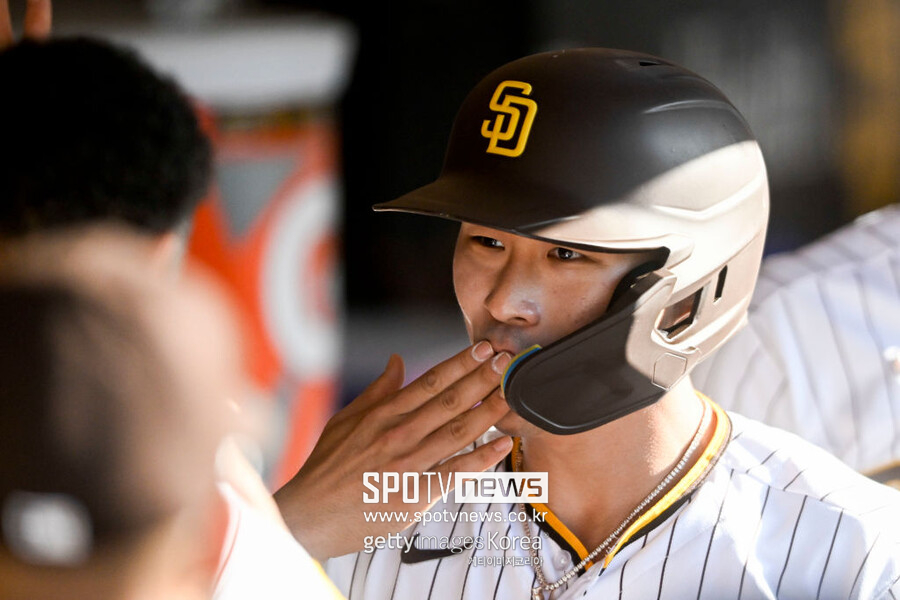 ▲ 샌디에이고와의 4년 계약이 끝난 김하성은 800만 달러 규모의 상호 옵션을 거절하고 FA 시장에 나왔다. 부상 이력이 있지만 많은 구단들의 관심을 받았다. 