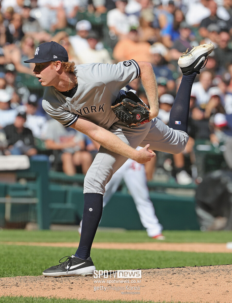 ▲ 2021시즌 뉴욕 양키스 유니폼을 입고 메이저리그 마운드에 올랐던 스티븐 라이딩스.