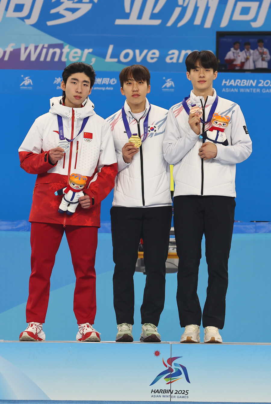 ▲ 중국 쇼트트랙 남자 대표 린샤오쥔(한국명 임효준)이 하얼빈 동계 올림픽 쇼트트랙 남자 500m에서 금메달을 획득했다. ⓒ연합뉴스