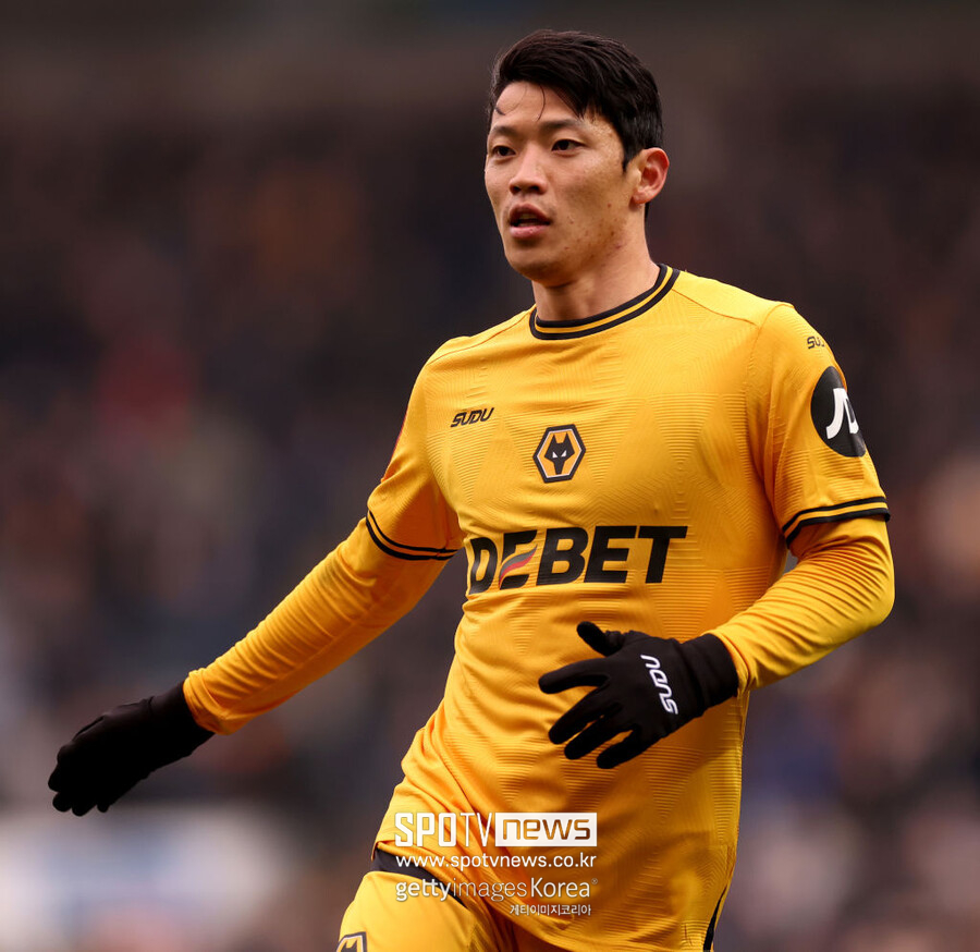 ▲ 울버햄턴은 황희찬의 도움 1개를 넣어 블랙번 로버스에 2-0으로 승리하며 FA컵 16강에 진출했다.