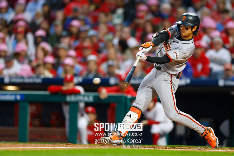 ▲ 부상 악몽을 딛고 올해는 팀의 돌격대장으로 대활약이 기대를 모으고 있는 이정후