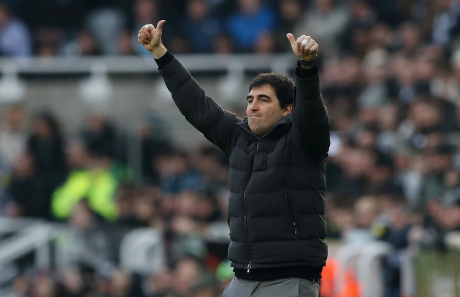 ▲ 차기 토트넘 홋스퍼 사령탑으로 유력한 것으로 알려진 스페인 출신 안도니 이라올라 AFC본머스 감독.