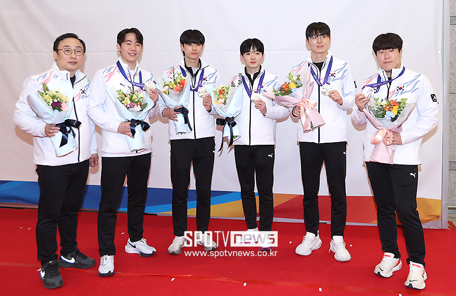 ▲ 남자 컬링 선수단 ⓒ곽혜미 기자