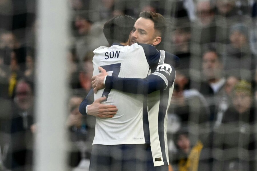 ▲ 토트넘 홋스퍼가 제임스 매디슨의 결승골로 맨체스터 유나이티드를 1-0으로 꺾었다. 손흥민은 연계 역할을 했다. ⓒ연합뉴스/REUTERS/EPA/AFP