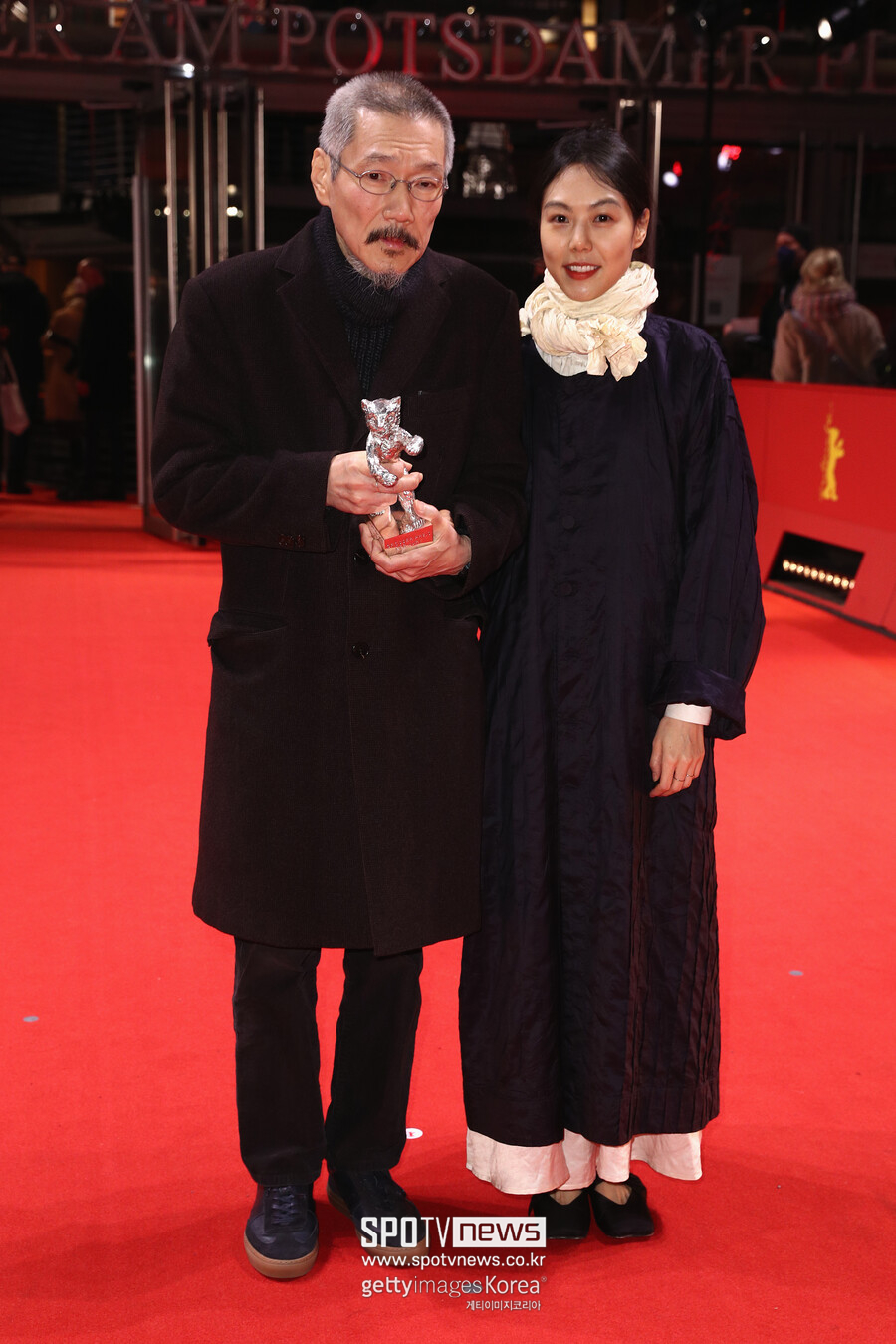 ▲ 홍상수 감독(왼쪽)과 김민희. ⓒ게티이미지