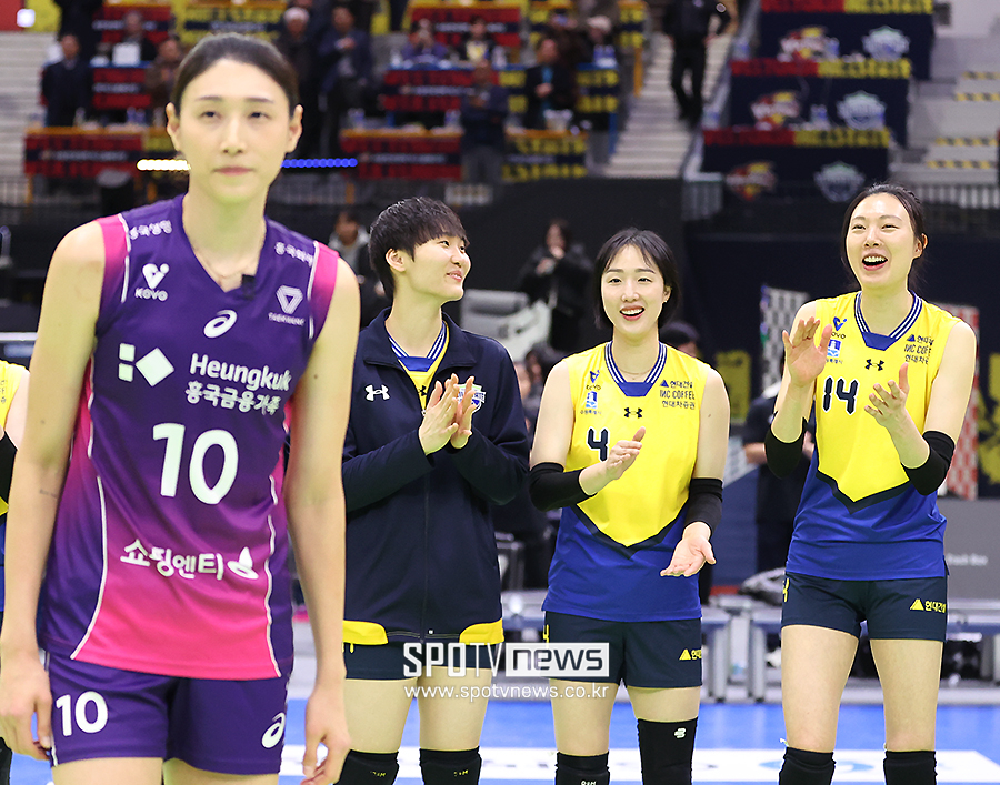 ▲ 김연경 양효진 ⓒ곽혜미 기자