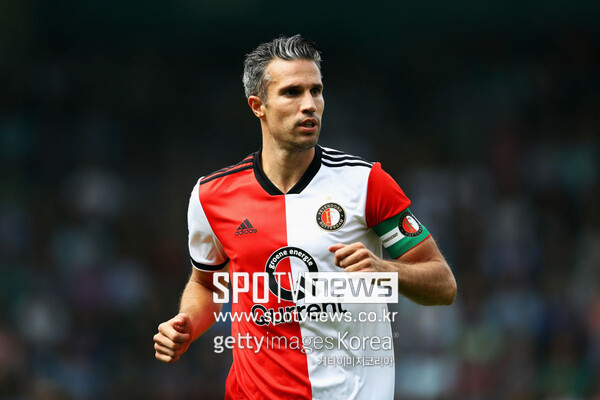 ▲ 페예노르트가 아스널, 맨체스터 유나이티드에서 뛰었던 로빈 판 페르시 감독을 선임했다.