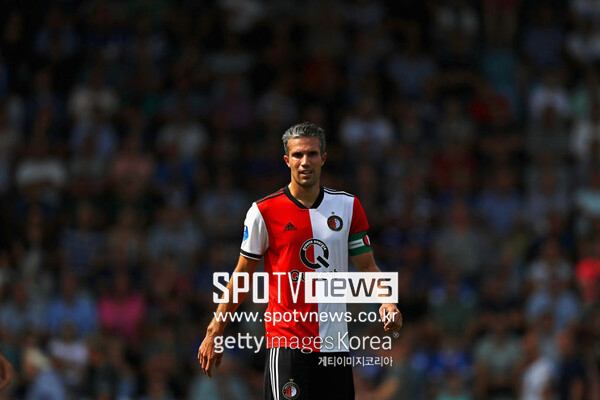 ▲ 페예노르트가 아스널, 맨체스터 유나이티드에서 뛰었던 로빈 판 페르시 감독을 선임했다.