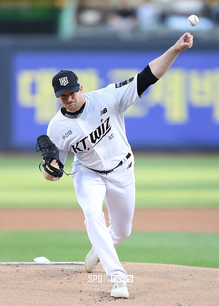 ▲ 샌디에이고는 우완에 비해 좌완 전력이 부족한 편이고, KBO리그에서 뛰던 카일 하트에 이어 벤자민까지 영입하며 KBO리그와 인연을 이어 갔다. ⓒ곽혜미 기자