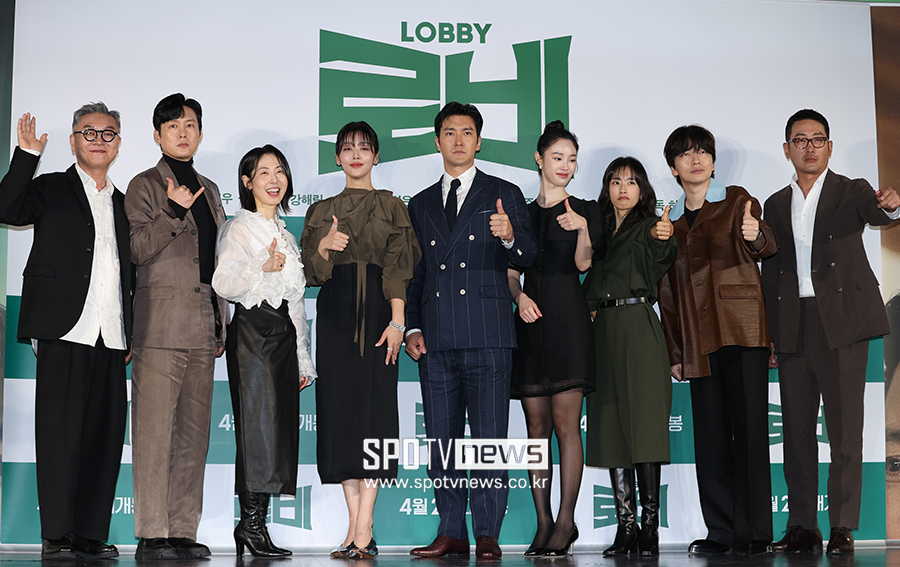 ▲ 김의성 박병은 강말금 차주영 최시원 강해림 곽선영 이동휘 하정우 ⓒ곽혜미 기자