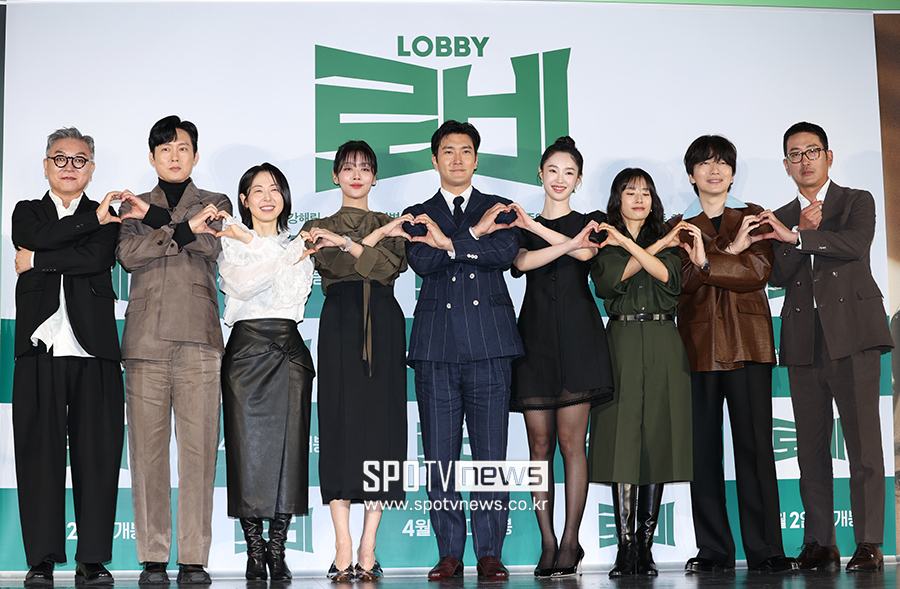 ▲ 김의성 박병은 강말금 차주영 최시원 강해림 곽선영 이동휘 하정우 ⓒ곽혜미 기자