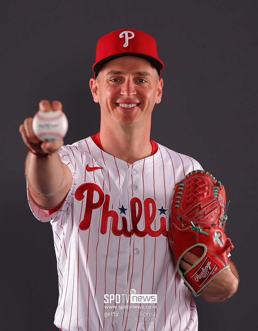 ▲ 데이비드 뷰캐넌. 2024시즌엔 필라델피아 필리스 소속으로 시즌을 시작했다.