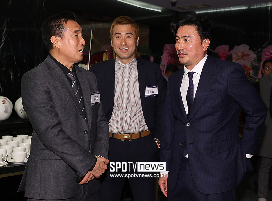 ▲ 하석주 아주대학교 감독 강원FC 김병지 대표 안정환 해설위원 ⓒ곽혜미 기자