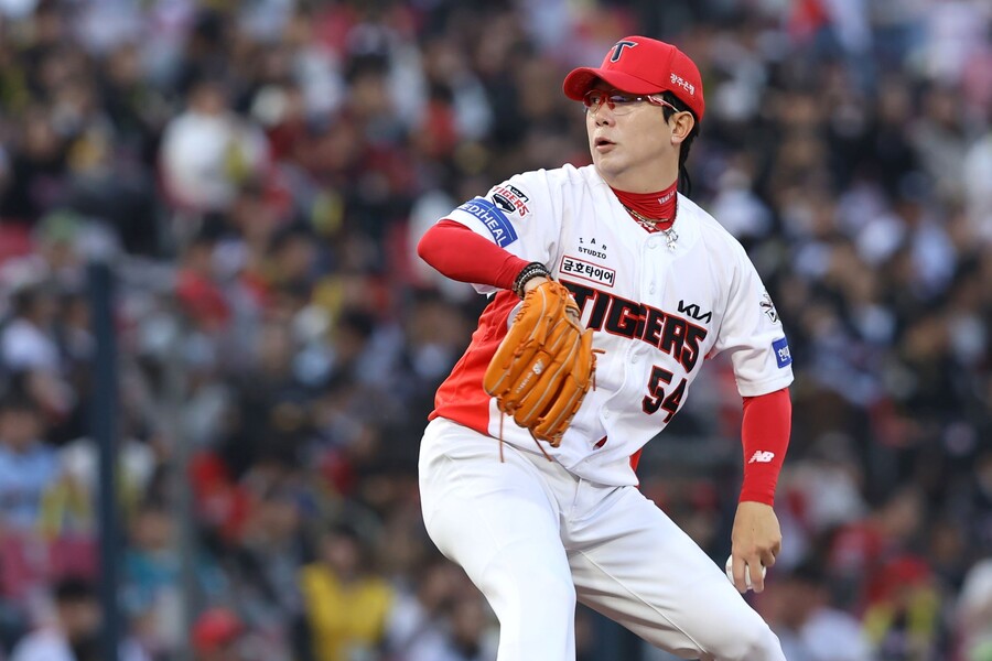 ▲ 개인 통산 180승에 도전했으나 다시 부진한 투구 내용으로 뜻을 이루지 못한 양현종 ⓒKIA타이거즈