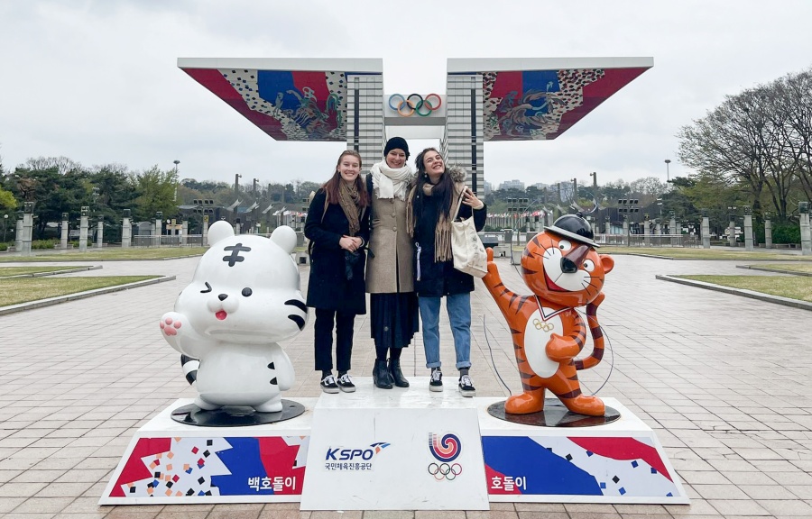 2025 올림픽 레거시 포럼 현장실사 실사단 사진(평화의 문) ⓒ국민체육진흥공단