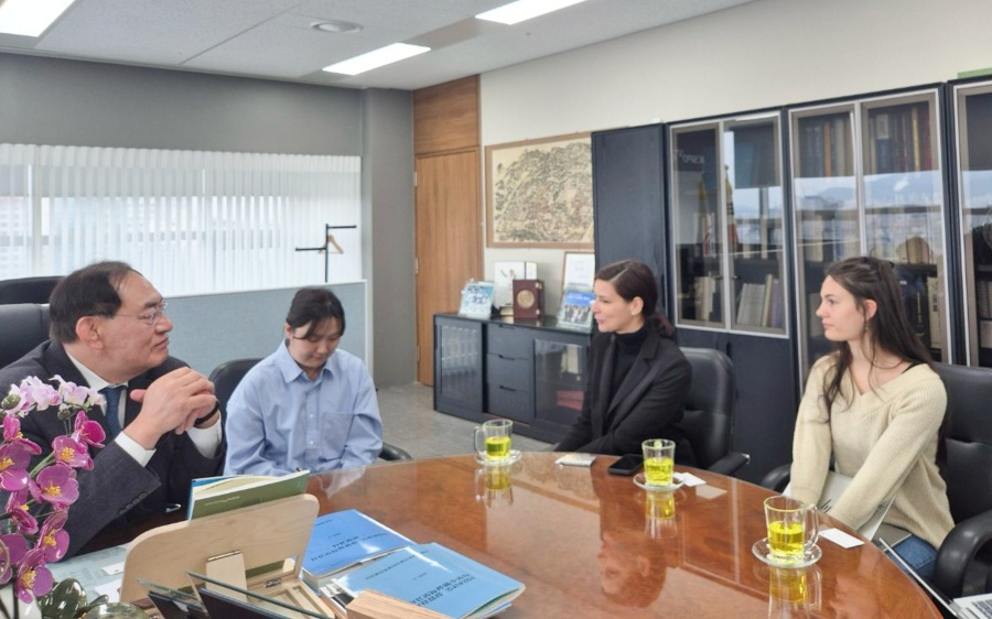 2025 올림픽 레거시 포럼 현장실사 사진(하형주 이사장과 실사단 면담) ⓒ국민체육진흥공단