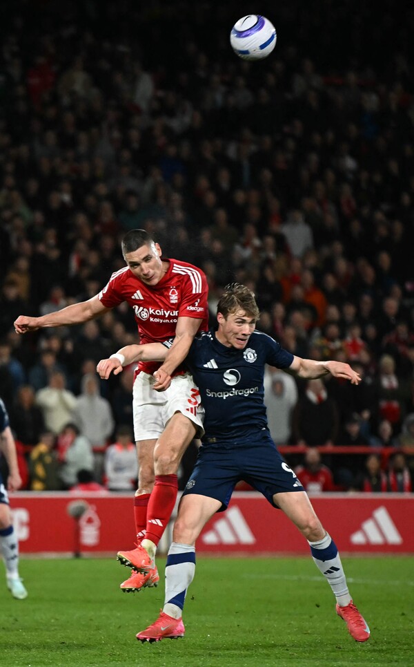 ▲ 맨체스터 유나이티드에 입성한 스트라이커 라스무스 회이룬은 기대에 미치지 못하는 활약으로 퇴출 대상으로 떠올랐다. ⓒ연합뉴스/REUTERS/AFP