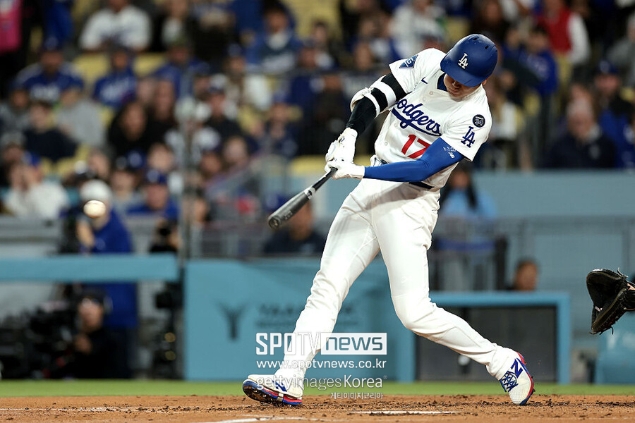 ▲ 타격하는 오타니 쇼헤이.