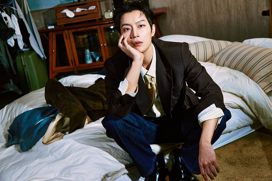 ▲ 하이라이트 윤두준. 제공| 어라운드어스