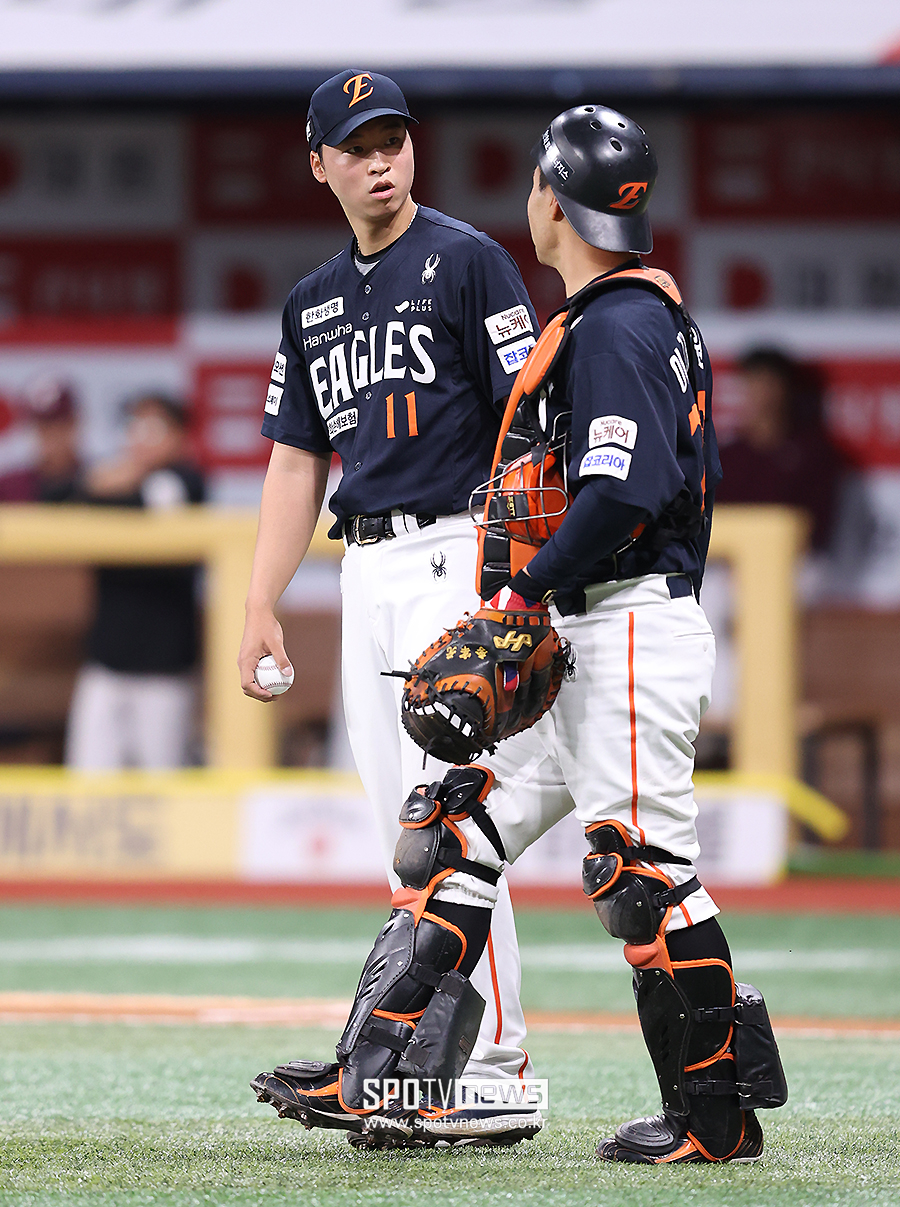 ▲ 엄상백 이재원 ⓒ곽혜미 기자