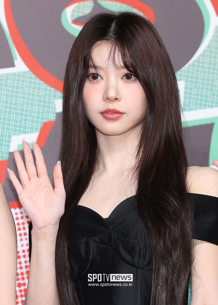 아일릿 모카, 손가락 부상으로 병원行 &quot;보호대 착용→안무 제한&quot;[전문] &lt; 음악 &lt; 연예 &lt; 기사본문 - SPOTV NEWS