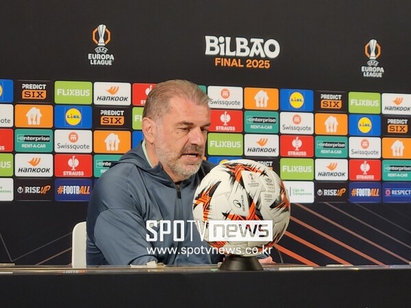 ▲ 엔제 포스테코글루 감독.