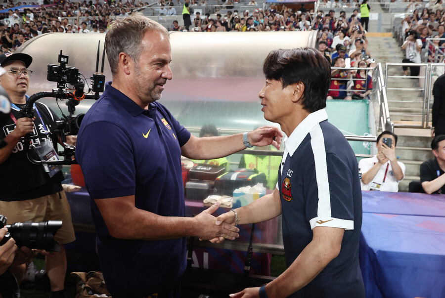 ▲ 31일 오후 서울월드컵경기장에서 FC서울과 FC바르셀로나의 친선경기가 열렸다. 라민 야말이 2골을 터뜨리며 이름값을 톡톡히 한 바르셀로나가 조영욱과 야잔의 골로 반격한 서울에 7-3으로 이겼다. ⓒ 연합뉴스