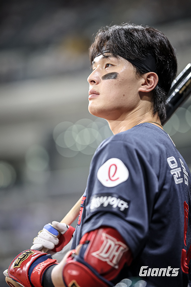 ▲ 햄스트링 부상의 여파가 있을 것이라는 추측을 낳고 있는 윤동희 ⓒ롯데자이언츠