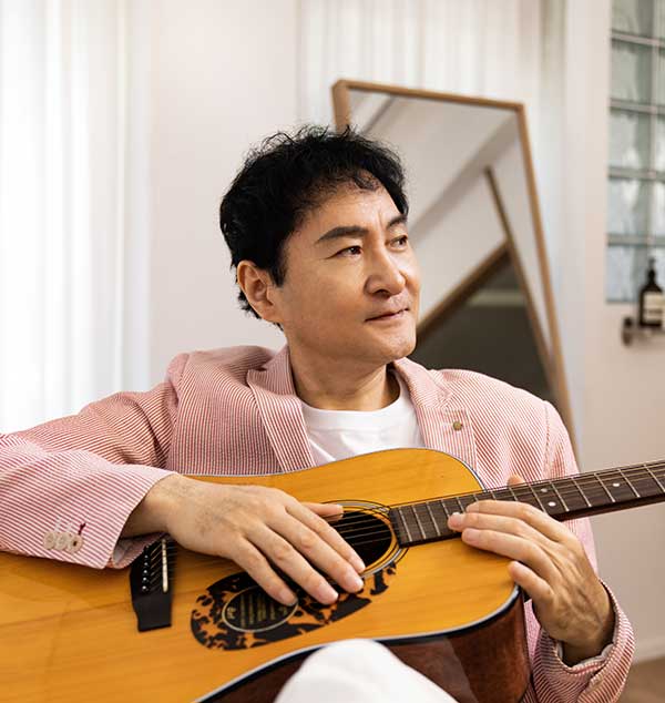 ▲ '케이팝 데몬 헌터스' 삽입곡 '골든' 커버 영상으로 SNS 상에서 큰 화제를 불러 일으키는 이동은. 제공|소나무뮤직