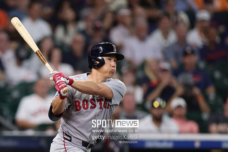 ▲ 이제는 트레이드도 어려운 가운데 남은 계약 기간 2년 동안 거취에 대한 설왕설래가 끊이지 않을 요시다 마사타카