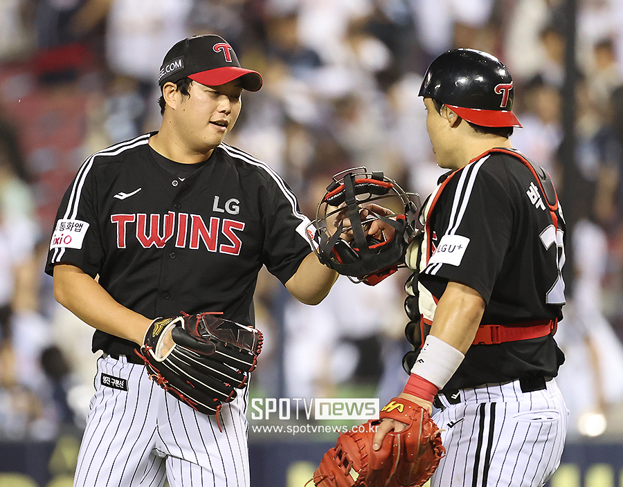 ▲ 함덕주 박동원 ⓒ곽혜미 기자