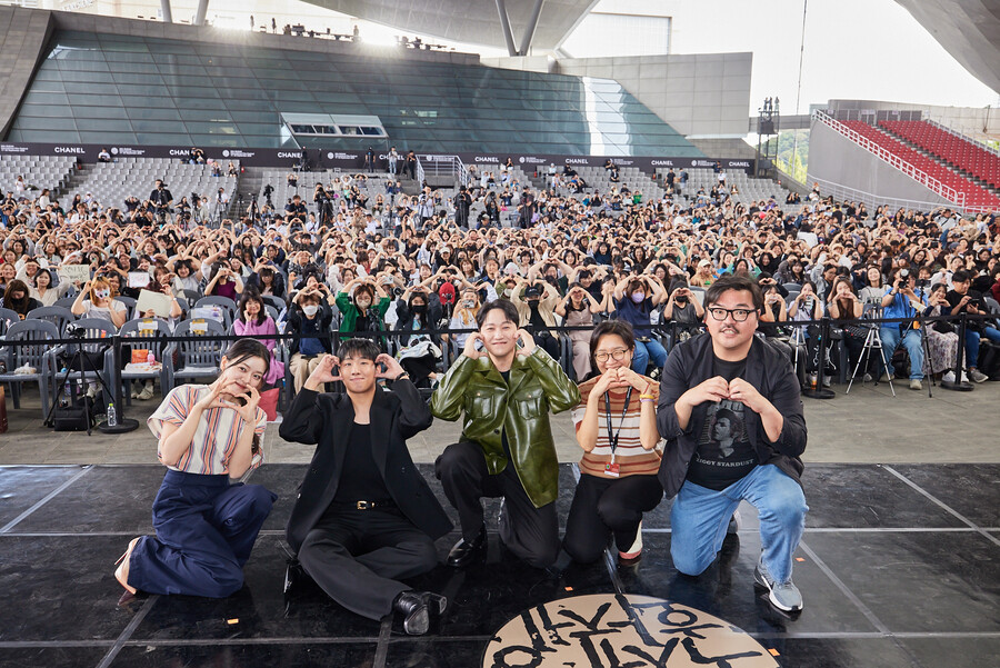 ▲ 영화 '극장의 시간들' 야외무대인사. 제공|티캐스트