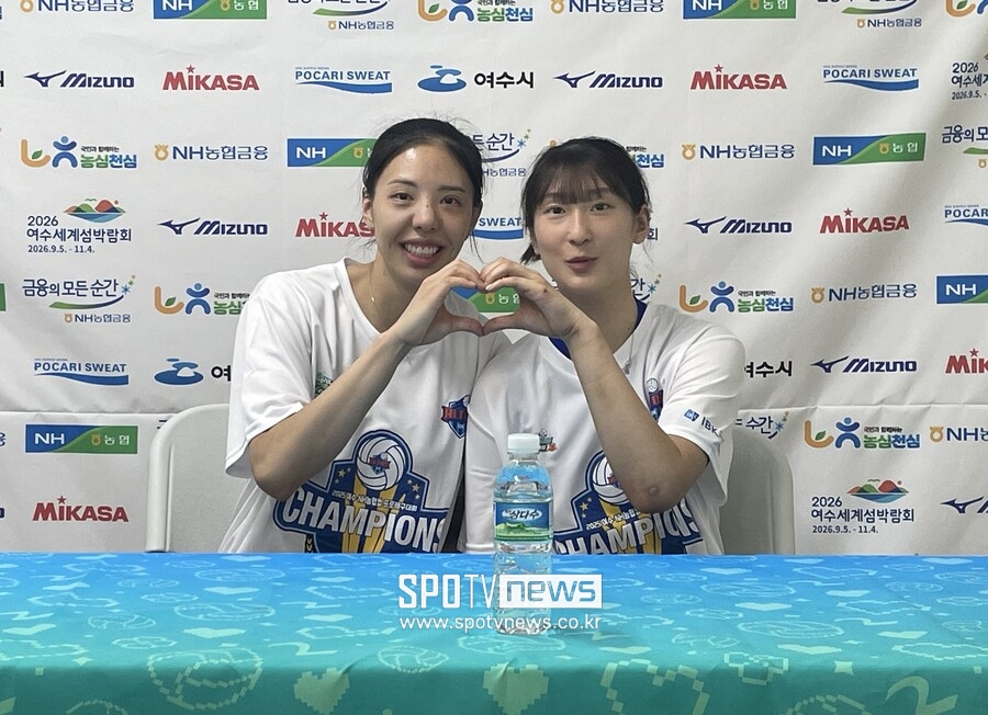 ▲ 왼쪽부터 IBK기업은행 육서영, 최연진 ⓒ최원영 기자