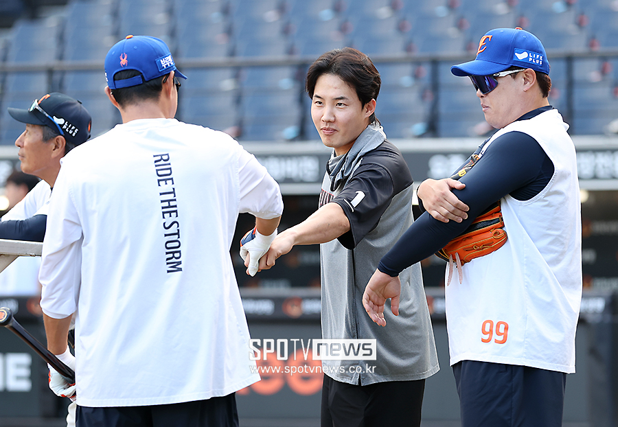 ▲ 채은성 임찬규 류현진 ⓒ곽혜미 기자