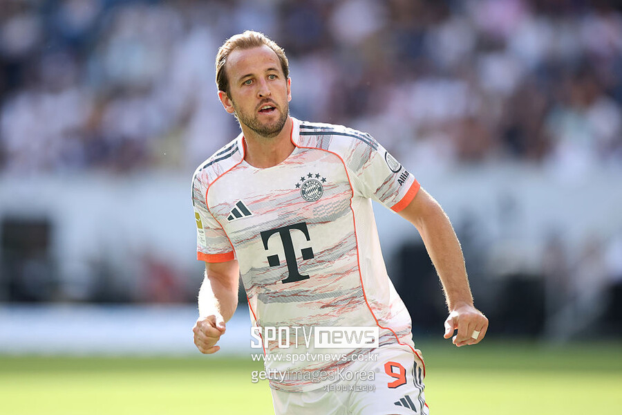 ▲ 바이에른 뮌헨은 케인과 재계약을 최우선으로 삼고 있다. 조건은 명확하다. 새로운 계약이 체결되더라도 연봉 인상은 없다. 독일 현지 유력 매체까지 관련 내용을 보도하면서 케인의 미래가 다시 뜨거운 논란의 중심에 섰다.