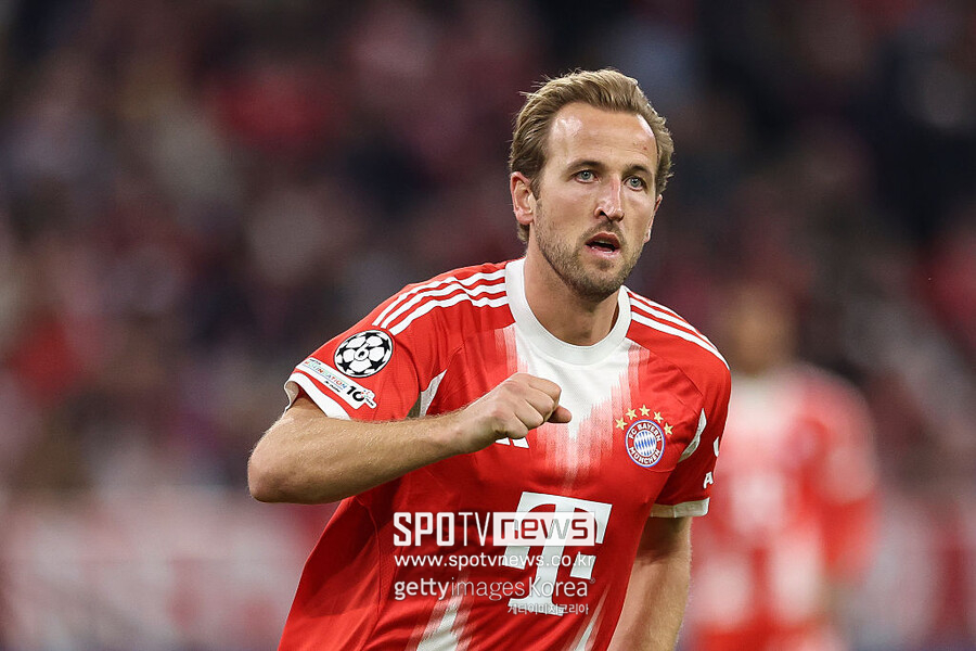 ▲ 바이에른 뮌헨은 케인과 재계약을 최우선으로 삼고 있다. 조건은 명확하다. 새로운 계약이 체결되더라도 연봉 인상은 없다. 독일 현지 유력 매체까지 관련 내용을 보도하면서 케인의 미래가 다시 뜨거운 논란의 중심에 섰다.