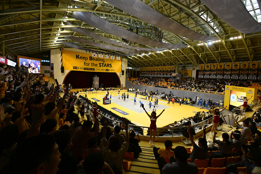 ▲ KB손해보험이 임시 홈 구장으로 사용하고 있는 경민대체육관 전경 ⓒKOVO