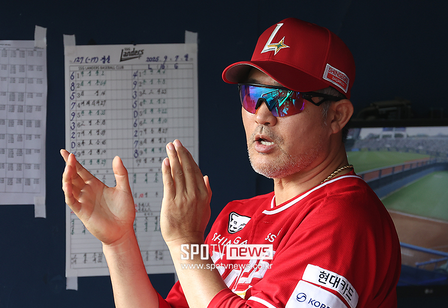 ▲ 정규시즌을 3위로 마친 SSG는 팀 랜더스의 힘을 앞세워 더 높은 곳으로의 비상을 꿈꾼다 ⓒ곽혜미 기자