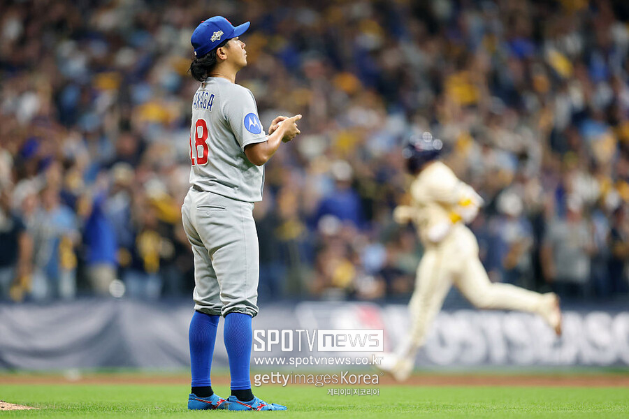 ▲ 7일 밀워키와 디비전시리즈 2차전에서 홈런 두 방을 맞고 조기 강판 수모를 당한 이마나가 쇼타