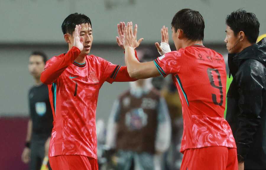 ▲ 손흥민과 오현규 ⓒ연합뉴스