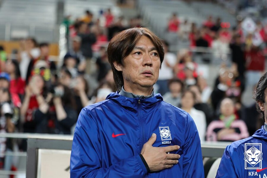 ▲ 한국과 가나는 지금까지 A매치에서 총 7차례 맞대결을 벌였고 가나가 4승 3패로 근소하게 앞서 있다. 홍명보 감독은 10년 전 브라질 월드컵을 준비하면서도 가나를 상대했었다. 그때 0-4로 크게 진 기억이 있어 이번에는 월드컵 준비 과정에서 반드시 설욕해야 하는 상대다. ⓒ 대한축구협회