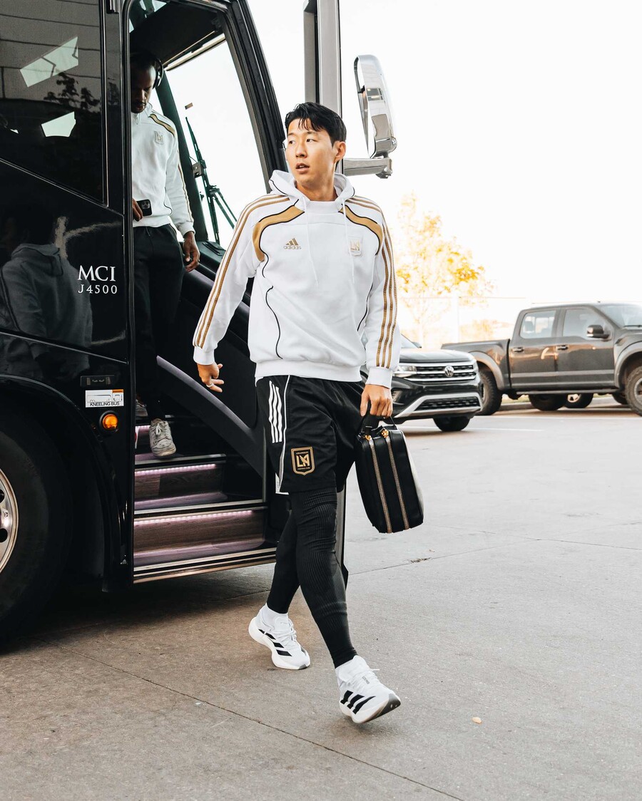 ▲ MLS는 아직 휴식기에 접어들지 않았지만, 이미 유럽 언론은 손흥민을 다음 이적시장의 중심 키워드로 올려놨다. 토트넘 시절부터 이어온 득점 감각과 리더십, 아시아 최고 선수라는 상징성까지 손흥민이 유럽으로 돌아온다면 단순한 스토리 이상의 파급력을 가질 것이다. ⓒ LAFC