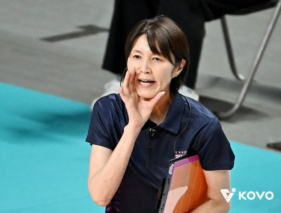 ▲ 요시하라 도모코 감독 ⓒKOVO