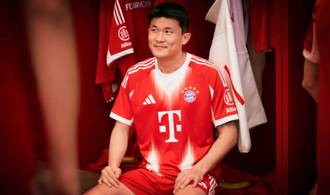 ▲ 이탈리아 축구 명가 유벤투스가 승부수를 띄웠다. 부진 늪에 빠진 구단이 선택한 새 사령탑은 루치아노 스팔레티다. 33년 만에 나폴리를 세리에A 정상으로 올려놓은 '전술의 마법사'이자 김민재를 세계적 수비수로 키운 장본인이다.