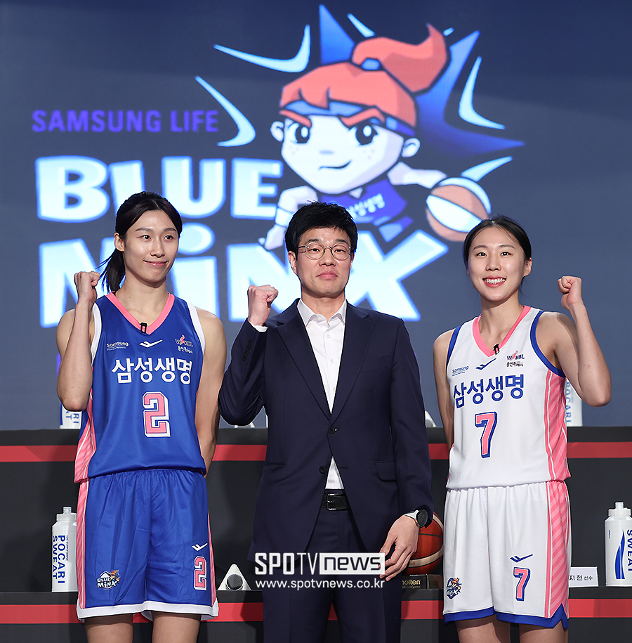 ▲ 삼성생명 이해란 하상윤 감독 강유림 ⓒ곽혜미 기자