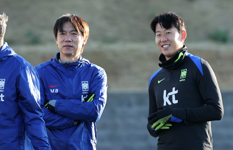 ▲ 10일 오후 충남 천안 면적 47만8천㎡에 그라운드 11면, 대표팀 숙소 82실, 8개 회의실과 최신식 피트니스 시설 등을 갖춘 대한민국축구종합센터에서 축구대표팀이 훈련하고 있다. ⓒ 연합뉴스