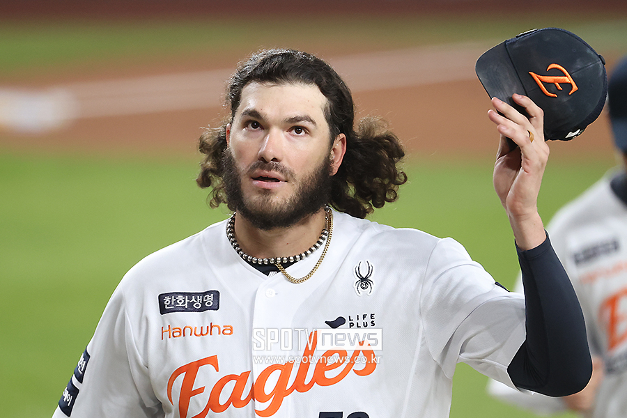 ▲ 현지 언론에서는 폰세가 연간 1000만 달러 수준의 대우를 받을 것으로 예상하고 있다 ⓒ곽혜미 기자