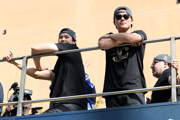 ▲ LA다저스의 일본인 3인방 오타니 쇼헤이, 야마모토 요시노부, 사사키 로키의 경제 효과가 1조2595억 원에 달하는 것으로 알려졌다. ⓒ연합뉴스/AP/REUTERS